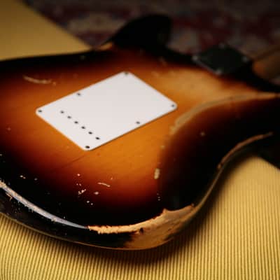 Fender USA Custom Shop 54' Stratocaster Heavy Relic Two Colour Sunburst image 21