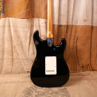 Fender Stratocaster Lefty 1982 - Black image 7