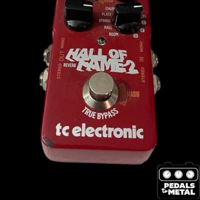 TC Electronic Hall of Fame 2 Reverb 2017 - Present - Red - X18176-1 image 2