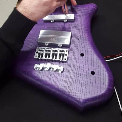 Warwick Dolphin Pro 1 - 8 String Custom Shop Masterbuilt 2022 - AAA Flame SOLID French Ash over Satin Transparent Purple Grape Flavor image 19