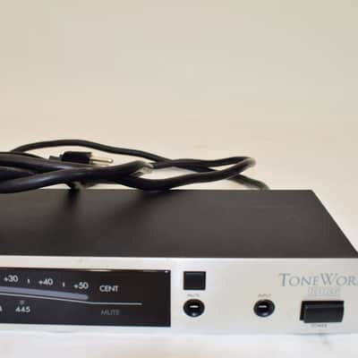 Korg DTR-2 (ToneWorks) Rackmount Digital Guitar & Bass Tuner image 6