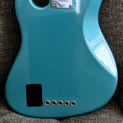 Fender Roscoe Beck Artist Series Signature Bass V 2004 - Teal Green Metallic image 4