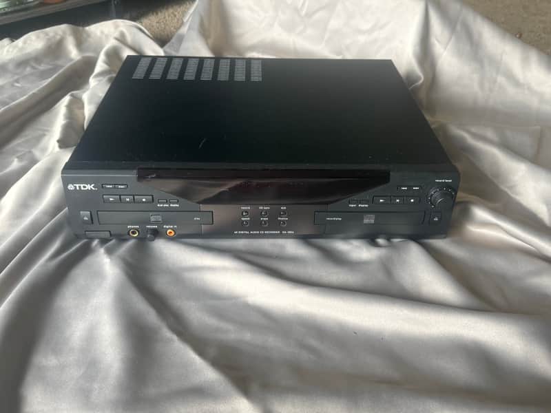 TDK DA-3826