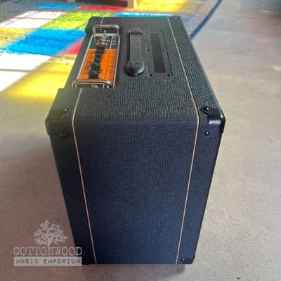 Orange Rocker 32 2-10" 30W Guitar Amplifier image 10