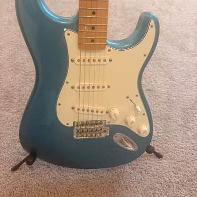Fender Stratocaster 2011 - Lake Placid Blue image 9