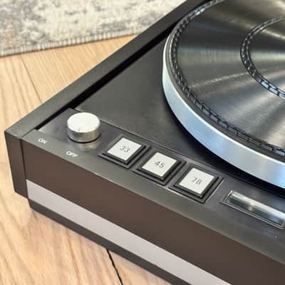 Thorens TD-126 MKIII Electronic Belt Drive Turntable ~FULLY SERVICED~ LOOK ! image 5