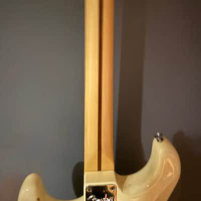 Fender Stratocaster 2018 - Olympic White image 6