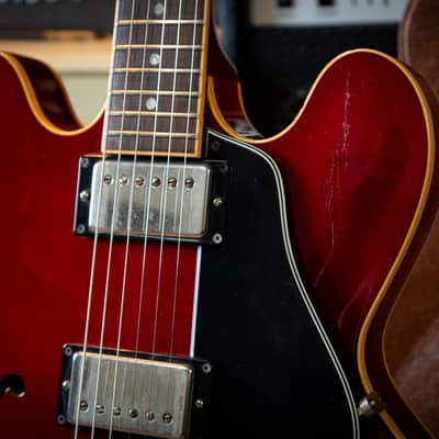 Gibson ES-335 Dot 1990 - Cherry w/OHSCGibson ES-335 Dot – 1990 – Cherry – w/ Original Hardcase – Very Good Condition image 7