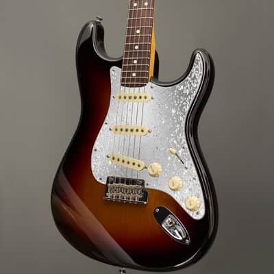 Unique Fender Stratocaster Pickguard SSS  11 holes 3ply (wbw) Custom Stratocaster pickguard - Silver Foil and Glitter image 5