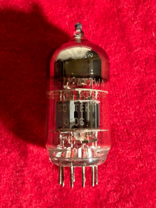 Sovtek (Single) 7025/12AX7WA Preamp/Amplifier Vacuum Tube - Clear Glass/ Grey Letter image 1