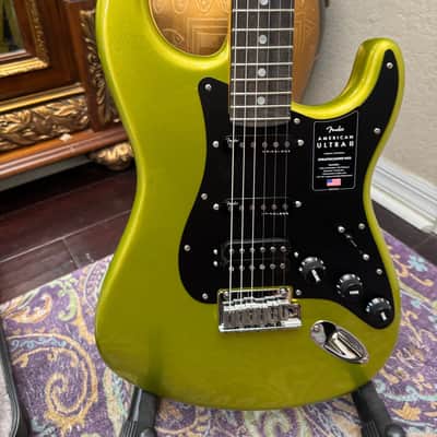 Fender American Ultra II Stratocaster HSS 2024 - Solar Flare with Ebony Fretboard - UNUSED-UNREGISTERED-MIINT! image 5