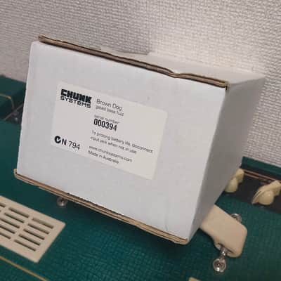 Chunk Systems Brown Dog Gated Bass Fuzz 2010s w/ Original Box Made in Australia Guitar Bass Effects Pedal image 8