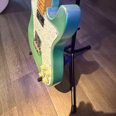 Fender American Professional II Telecaster Deluxe with Maple Fretboard 2020 - Present - Mystic Surf Green image 3