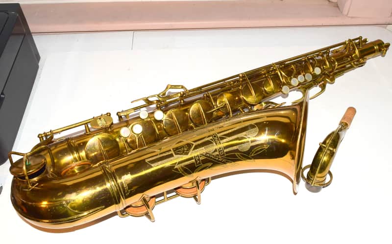 Conn 10M Tenor Saxophone Lady on the Bell 1940 Original Lacquer image 1