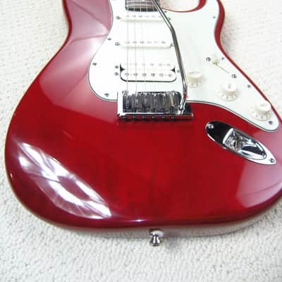 Fender Deluxe Stratocaster HSS 2000 - Candy Apple Red image 5