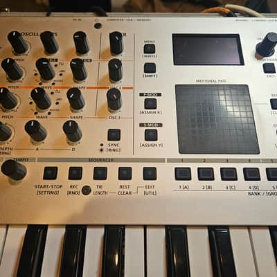 Roland Gaia 2 37-Key 22-Voice Synthesizer 2023 - Present - Silver image 4