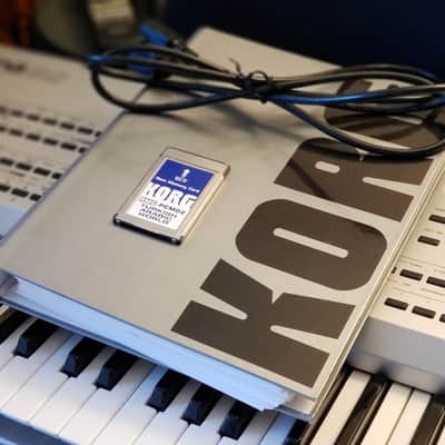 MINT CONDITION KORG PA-80 SYNTHESIZER, ARRANGER WITH THE TURKISH ARABIC EXTERNAL ROM DRIVE! image 11