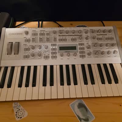 Used Access Virus TI2 Polar 37-Key Digital Synthesizer 2009 - 2023 - White