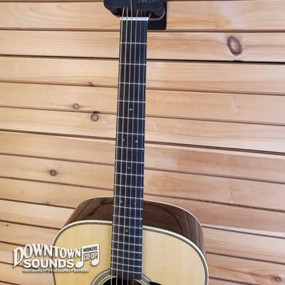 Martin HD-28 Dreadnought Acoustic Guitar with Martin Molded Hard Case (2025 Rev) image 4
