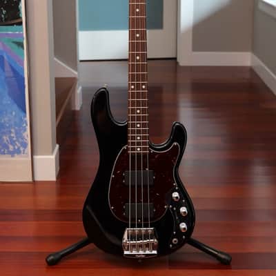 Ernie Ball Music Man Classic Sabre Bass with Rosewood Fretboard - Black image 2
