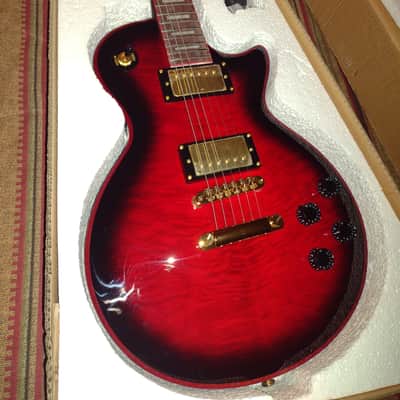 Firefly Red bat lps 2022 image 3
