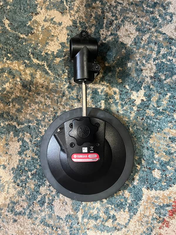 Yamaha TP65 Single-Zone 8.5" Electronic Drum Pad with mount image 1