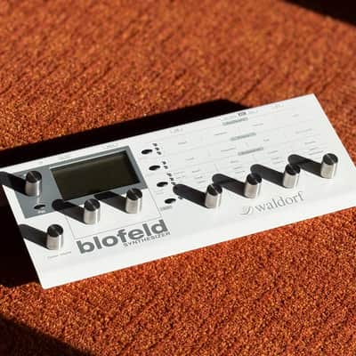Waldorf Blofeld Desktop Synthesizer 2007 - Present - White