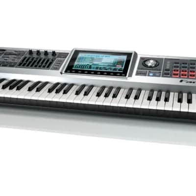 Roland Fantom-G6 61-Key Workstation Keyboard 2008 - 2012 - Silver