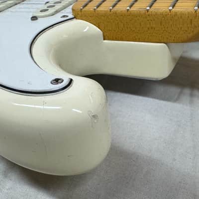 Ibanez Roadstar II Series SSS Guitar with Case - MIJ Made In Japan 1982 - White image 15