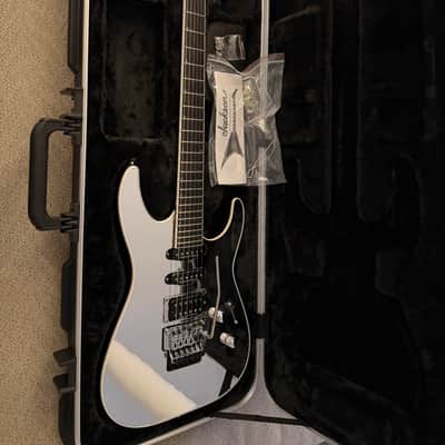 Jackson Pro Series SL3R Soloist 2021 - Present - Mirror image 1