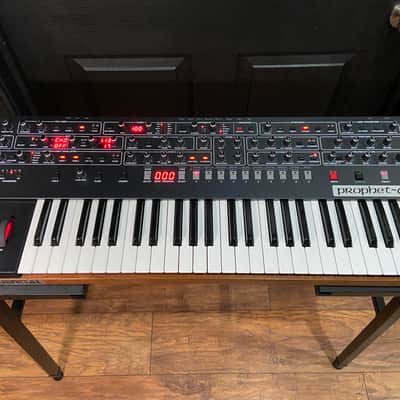Sequential Prophet-6 49-Key 6-Voice Polyphonic Synthesizer 2018 - 2020 - Black with Wood Sides image 2