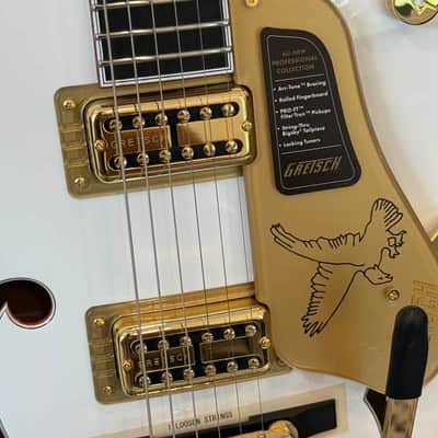 Gretsch Professional Collection Falcon Hollow Body 2024 - Present - White image 3