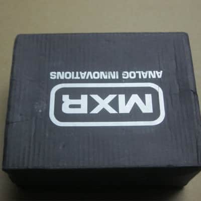 light average wear MXR EMPTY BOX ONLY for M-288 Bass Octave Deluxe (NO pedal / NO paperwork) image 7