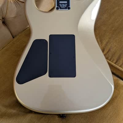 Charvel Pro-Mod San Dimas Style 1 HH FR RW 2025 - Pharaohs Gold image 13