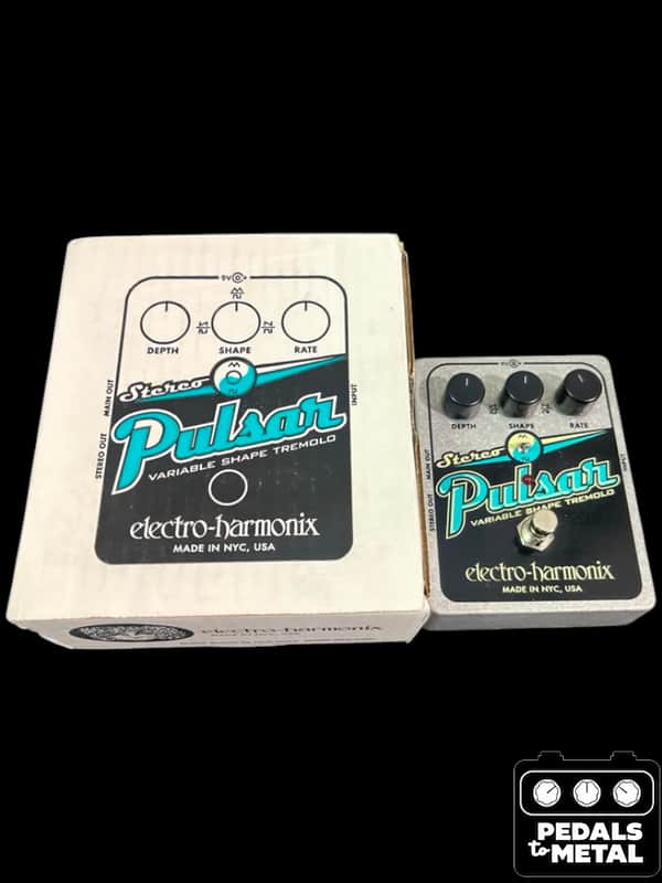 Electro-Harmonix Stereo Pulsar Analog Tremolo 2007 - Present - Blue - X18922 image 1