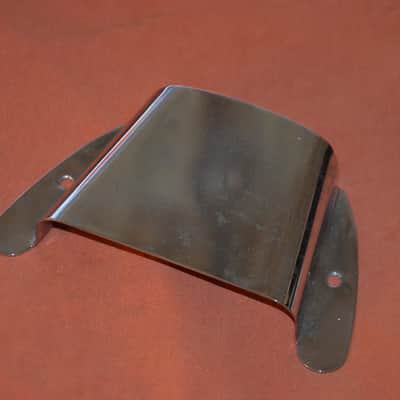 Fender real vintage 1952 Precision bass bridge cover image 1