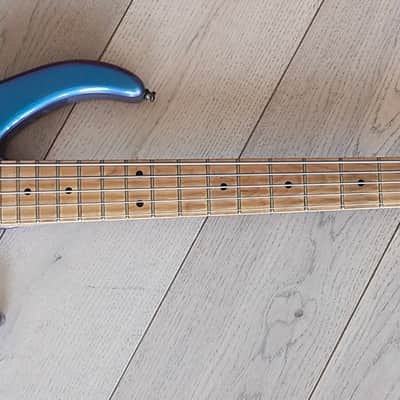Peavey USA Millennium Plus V  2008 Blue Chameleon, Whitesnake Marco Mendoza image 4