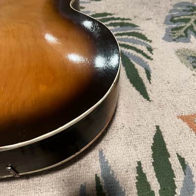 Harmony H1213 Archtone 1950 - 1971 - Light Brown Sunburst image 10