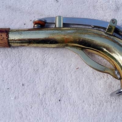 Vintage F. E. OLDS Parisian Ambassador Alto Sax w Neck, Mouthpiece + Case - Good Pads - France - VGC image 20