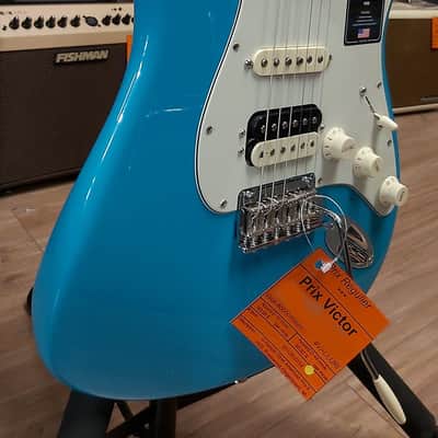 Fender American Professional II Stratocaster with Rosewood Fretboard 2021 Miami Blue image 5