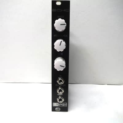 Synthrotek Echo 2026 - white/black image 5