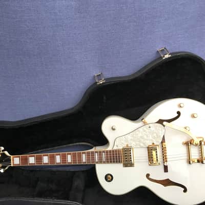 Shine Semi acoustic electric Guitar-HS-943 made in Korea late 9o's inc hard case. image 1