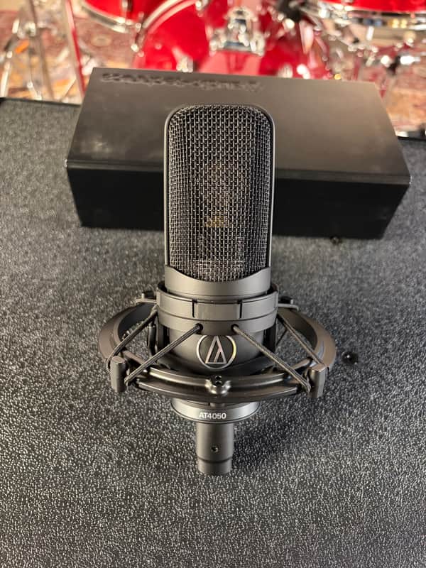 Audio-Technica AT4050 Large Diaphragm Multipattern Condenser Microphone