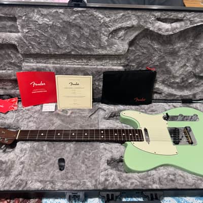 Fender Limited Edition American Professional Telecaster with Rosewood Neck 2017 - 2018 - Surf Green image 8