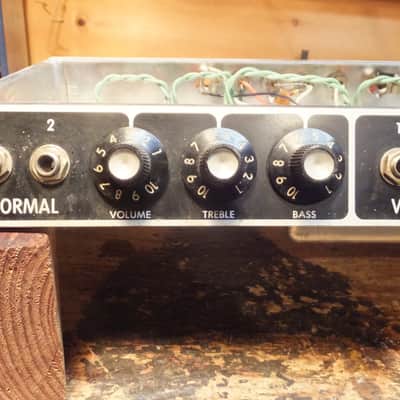 Fender Deluxe Reverb 1982 blackface factory hand wired  22-Watt 1x12" image 8