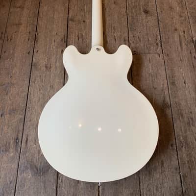 2018 Gibson ES-335 Big Block Retro LTD Release in White & hard shell case image 6