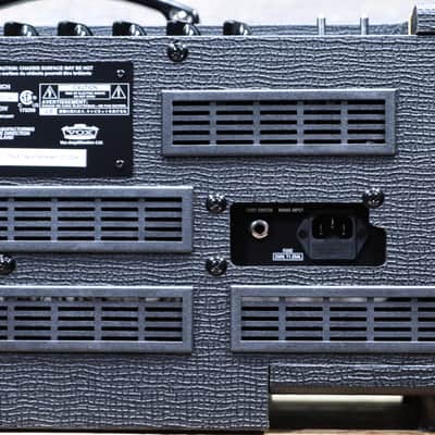 Vox AC15H Custom Head 15-Watt RMS All-Tube 16 or 8 Ohms Guitar Amplifier Head image 8