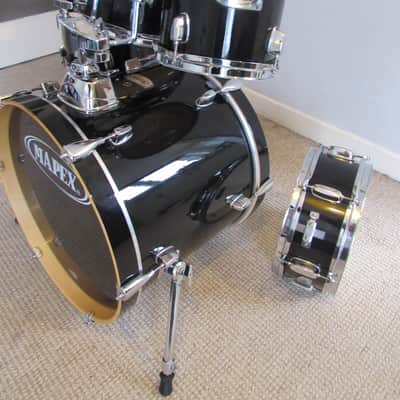 Mapex V Series Black Drum Kit with Hadware Jazz/Child/Portable -18" BD, 8"+10" TT, 12"+14" FT, 12"SN image 8