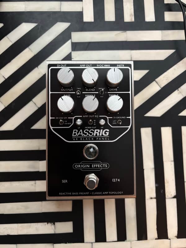 Origin Effects BASSRIG '64 Black Panel