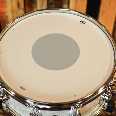 DW Performance White Marine Pearl Snare Drum - 5.5x14 image 4